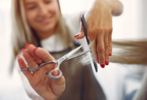 місячний календар стрижок на травень 2026