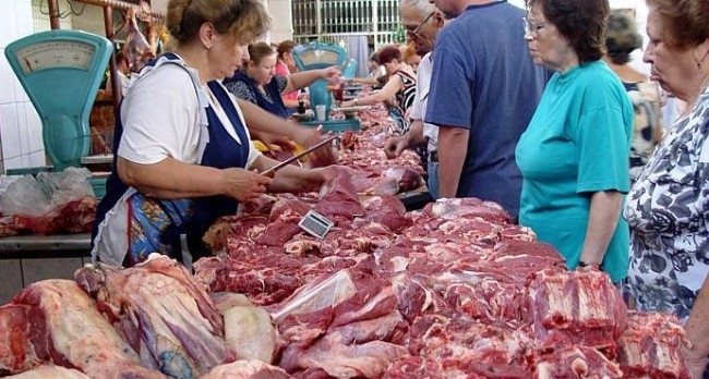 В Украине подешевели курятина и свинина, но подорожала говядина