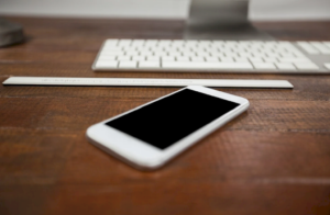 мобільний телефон