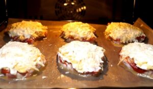 М'ясо під подушкою