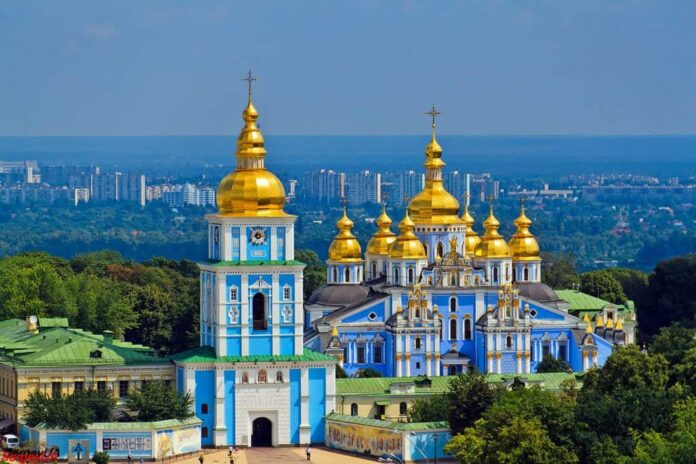 Михайловский Златоверхий храм