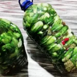 Огурцы в бутылке