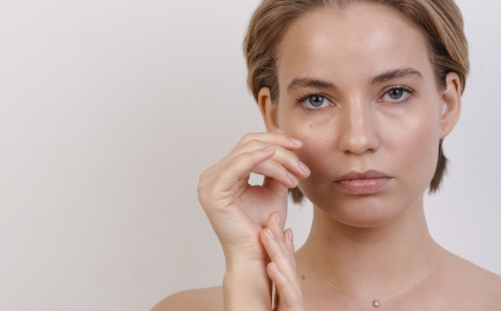 Про які хвороби можуть попереджати набряки на обличчі?