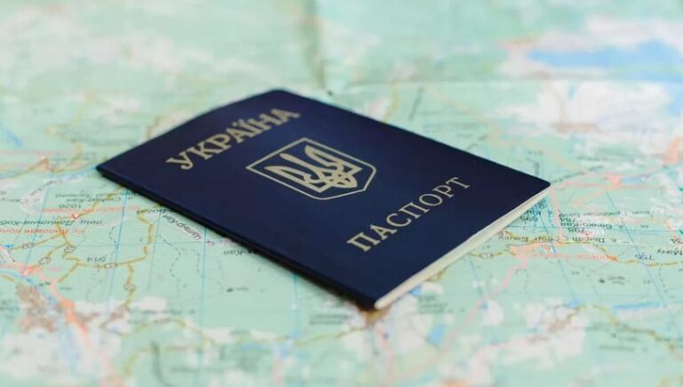 Навіть за втрати паспорта переселенці зможуть отримувати виплати