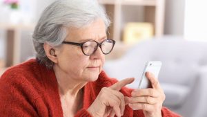 На відстані телефонного дзвінка