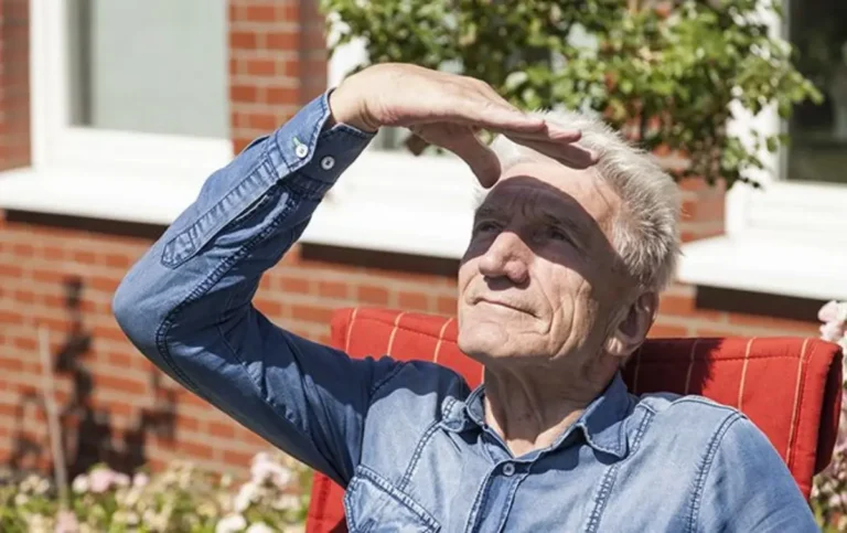 Пенсионер 65+