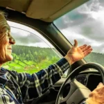 Пенсіонер за кермом