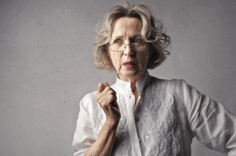 пенсионерка