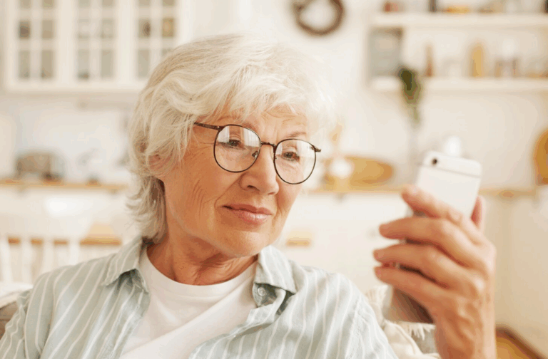 пенсионерка