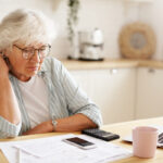 Пенсионерка считает стаж