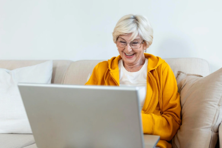 пенсионерка