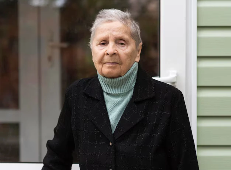 пенсионерка