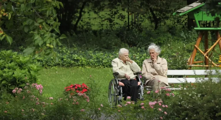 пенсионеры