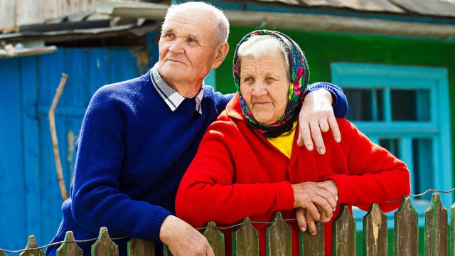 Пенсии в Украине: как изменятся пенсионные выплаты с 1 мая и кому стоит ждать повышения