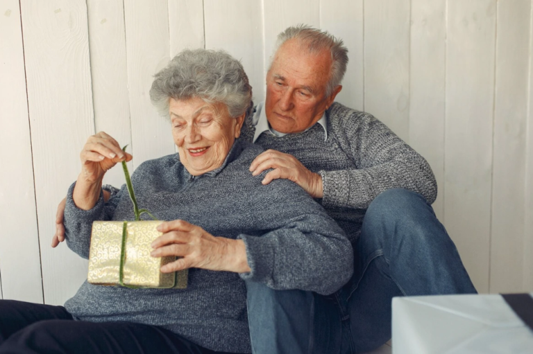 пенсионеры