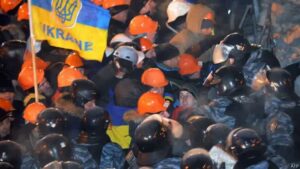 люди на протесте