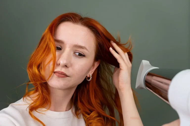 фен британського бренду Dyson
