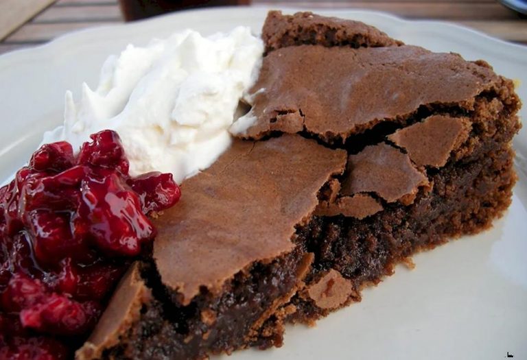 Шведский шоколадный пирог