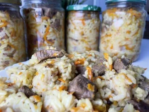плов у банках рецепт