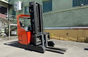 спецтехніка для складу