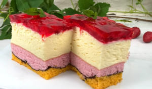 полуничний пляцок дюймовочка