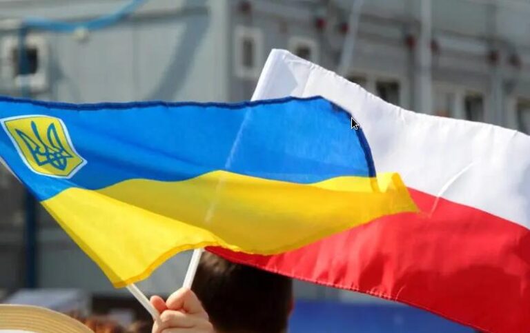 Верховная Рада поддержала закон об особом статусе поляков в Украине