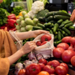 помидоры в супермаркете