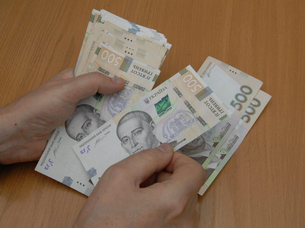 помощь добровольцам