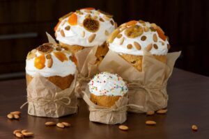 паски - Червоний Хрест роздає безкоштовні паски