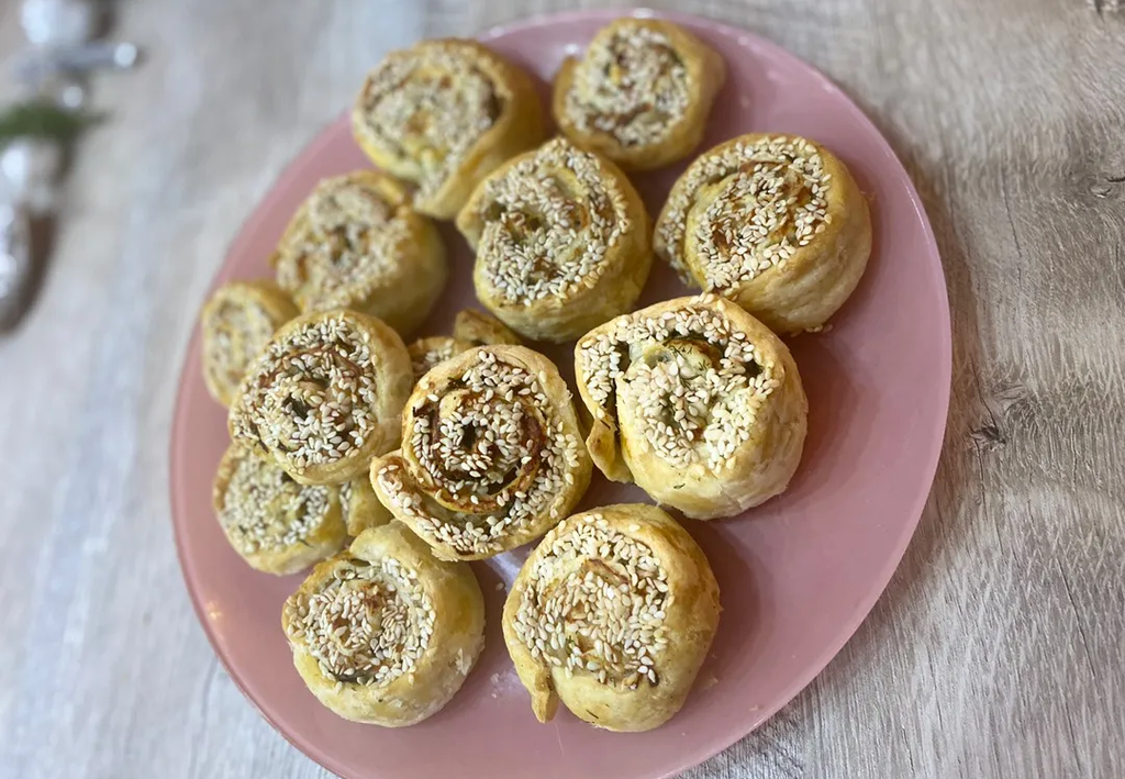 рулетики з куркою з кунжутом