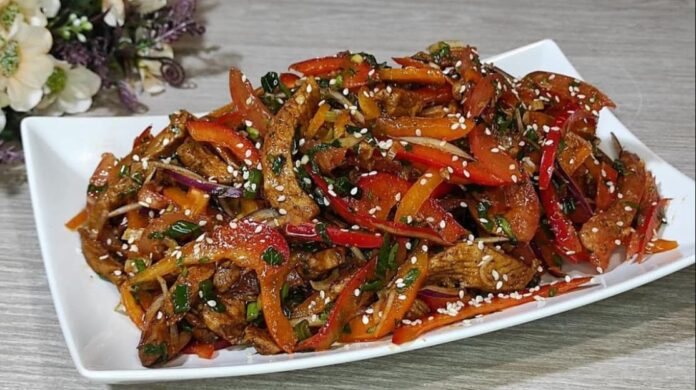 Салат з курицей