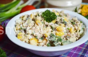 салат с тунцом