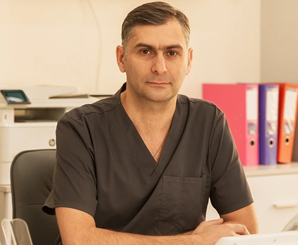 сергей комаров