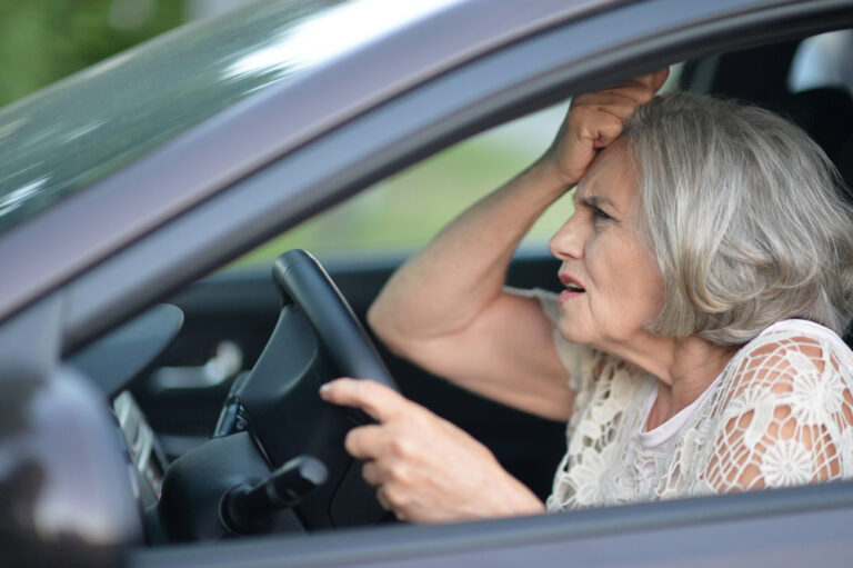 За безобидное нарушение водителей могут лишить права вождения на полгода: как избежать наказания