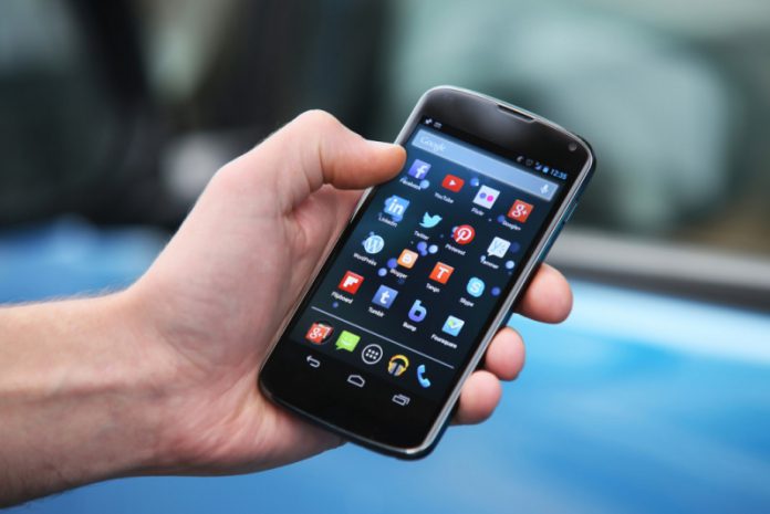 Мобильный телефон: выбор и покупка подходящего устройства