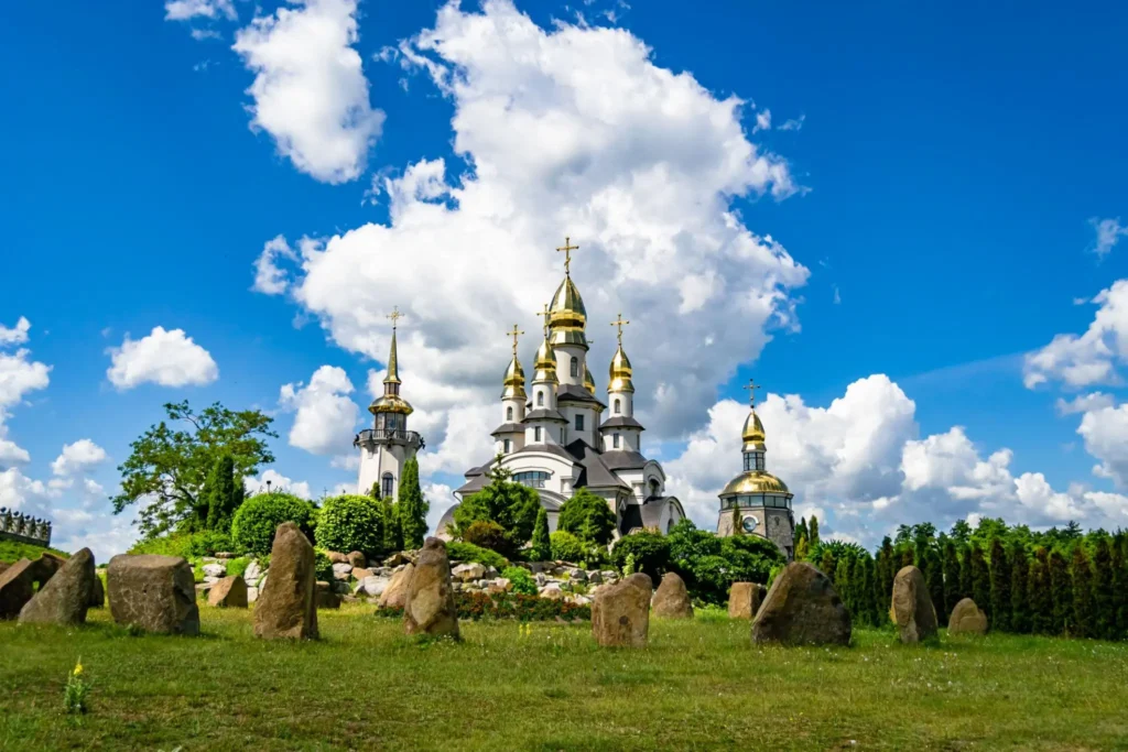 Церковь