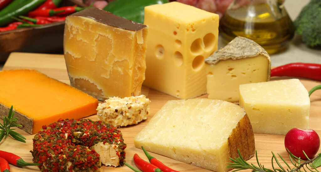 сыр и сырный продукт