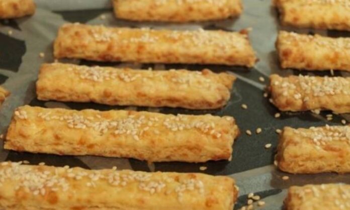 сырное печенье