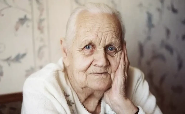 Сива пенсіонерка