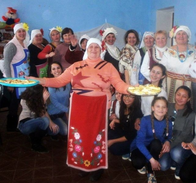 Жители села провели кулинарный международный флешмоб