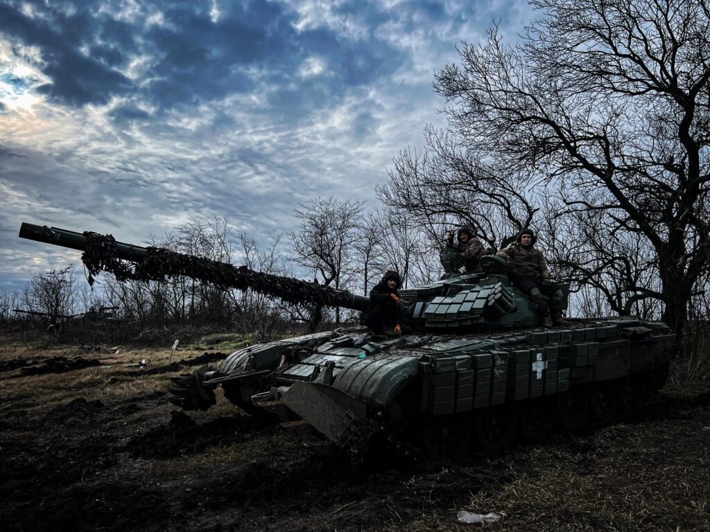 танк