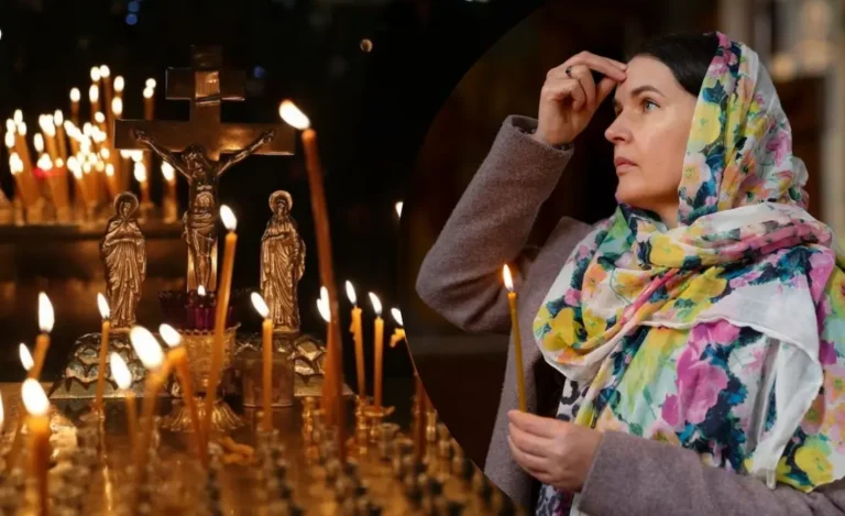 Женщина в церкви