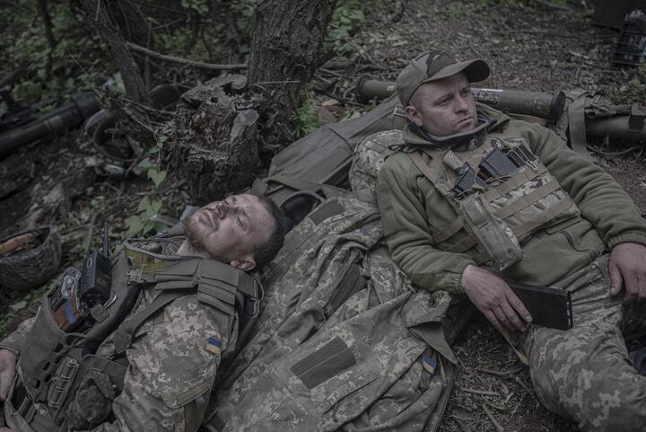 Украинские солдаты на передовой