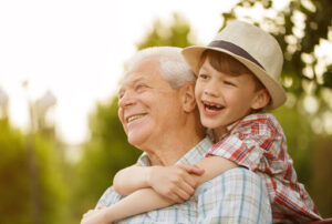 балуете внуков?