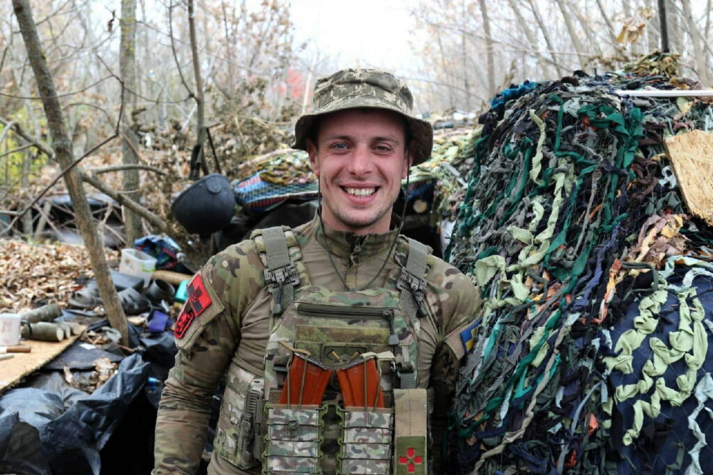 Василь тренер захищає Батьківщину