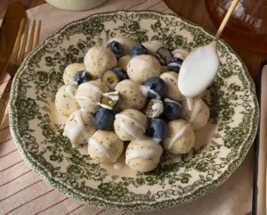 ліниві вареники з маком і лохиною рецепт