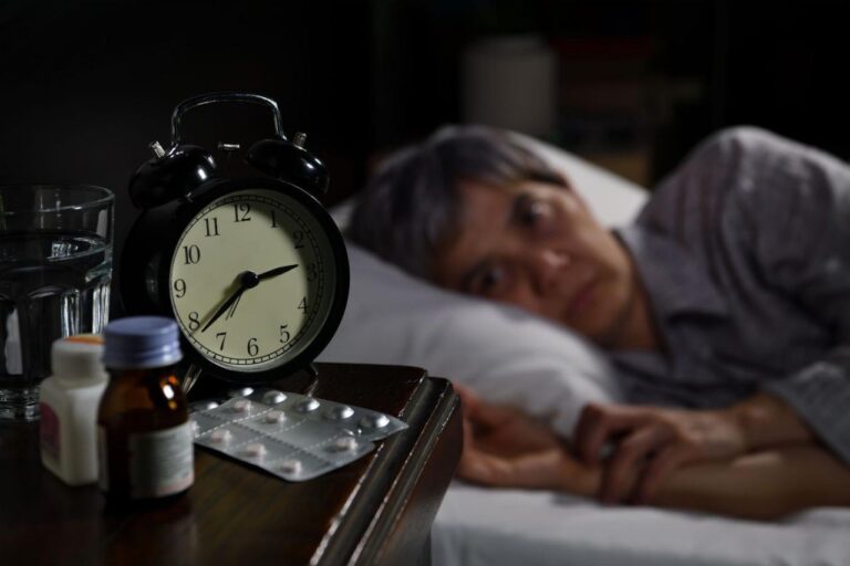 Сон і здоров’я: чому у похилому віці важливо висипатися