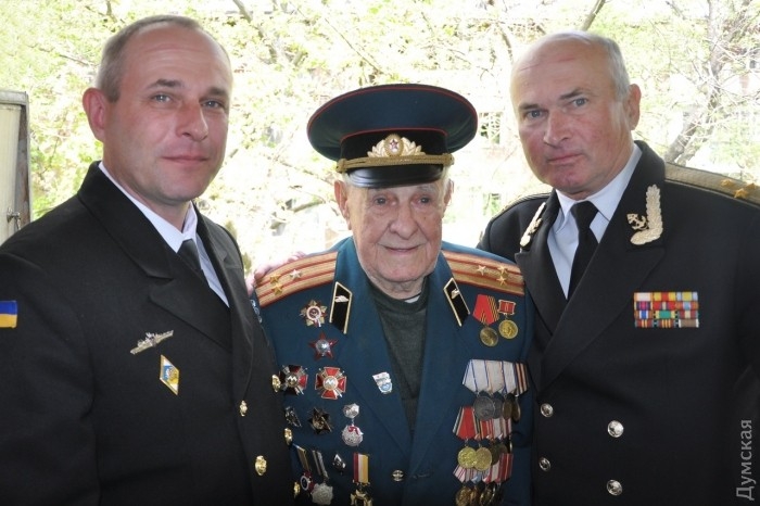В Одессе трогательно чествовали 96-летнего ветерана войны