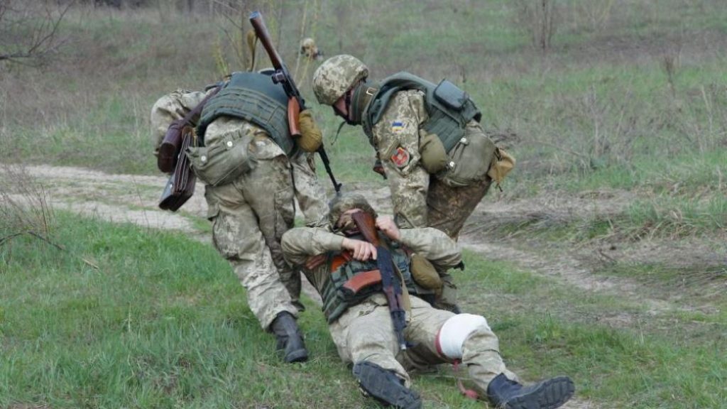 военнослужащий