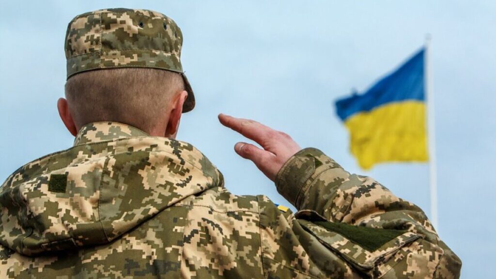 пенсії військовим
